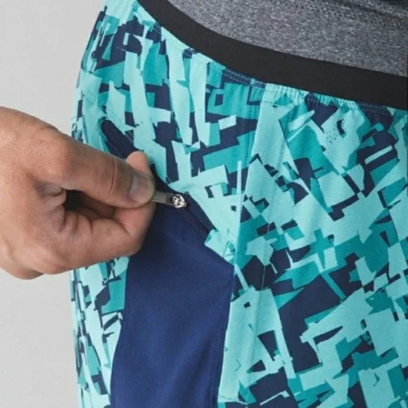 Lululemon T.H.E. Short Linerless 11" Multi Blue - Picture 2 of 6